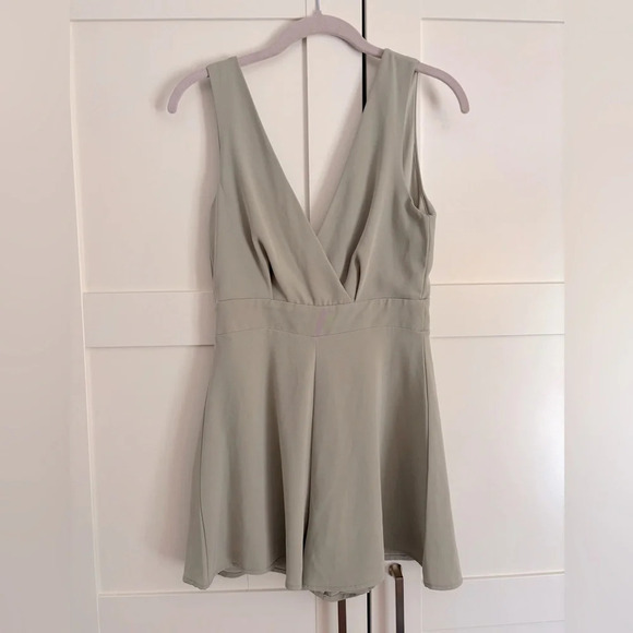 Altard state sage green romper size small - Picture 1 of 6